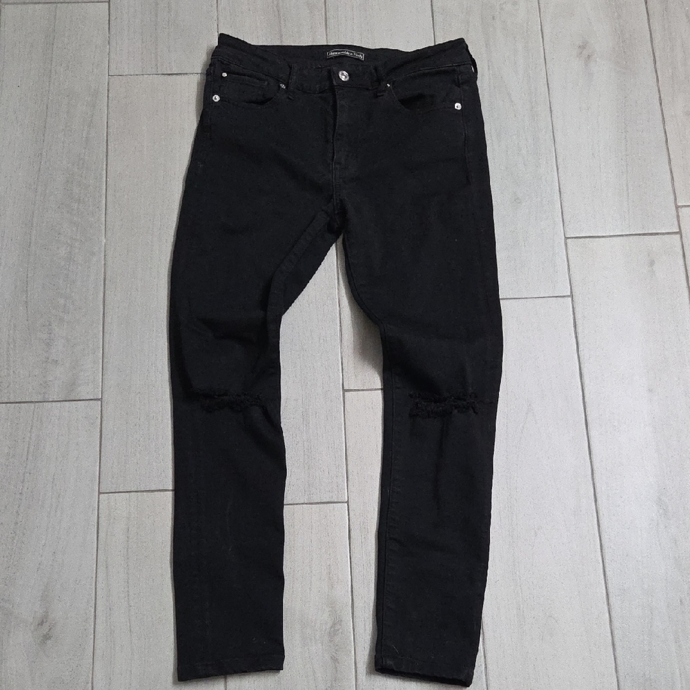 Abercrombie & Fitch Super Skinny Jeans